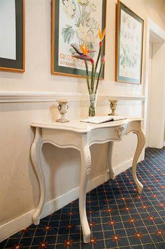 Hotel Altona Cape Town